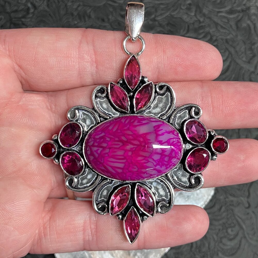 Fairycore Pink Dragon Veins Agate Pendant Stone Crystal Jewelry